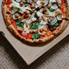 Comment réchauffer une pizza surgelée au four ? comment-rechauffer-une-pizza-surgelee-au-four